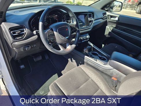 Used 2024 Dodge Durango SXT w/ 3rd Row Seating Group AWD/4WD image 2