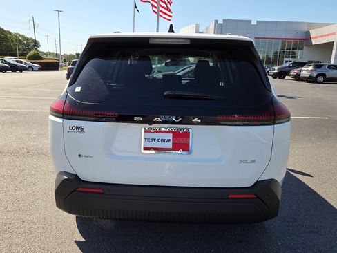 Used 2026 Toyota RAV4 XLE Premium image 10