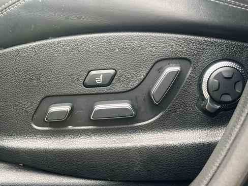 Used 2023 Genesis GV70 3.5T Sport w/ Sport Prestige Package image 28