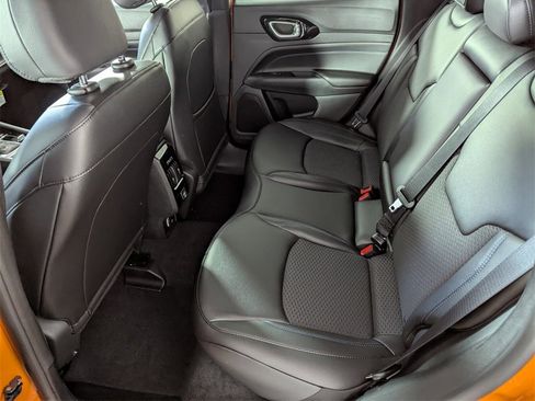 New 2026 Jeep Compass Latitude image 14