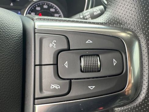 Used 2023 Chevrolet Blazer LT w/ Convenience Package FWD image 8