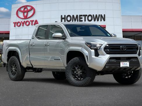 New 2026 Toyota Tacoma SR5 AWD/4WD image 2