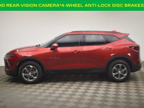 Used 2024 Chevrolet Blazer LT w/ Convenience Package FWD image 11