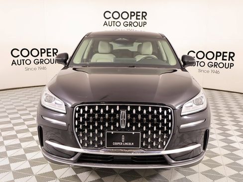 Certified 2025 Lincoln Corsair Reserve image 10