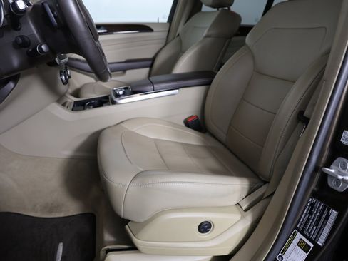 Used 2014 Mercedes-Benz ML 350 4MATIC image 12