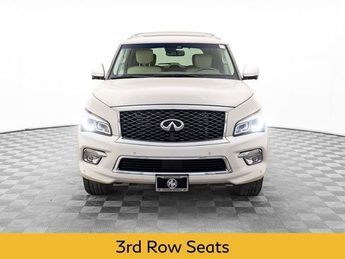 Used 2017 INFINITI QX80 Base w/ Driver Assistance Package image 8