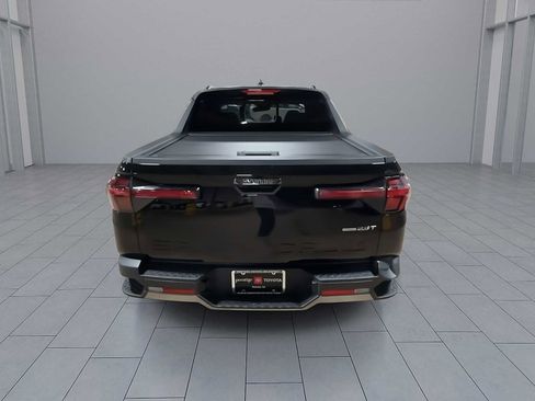 Used 2022 Hyundai Santa Cruz Limited image 7