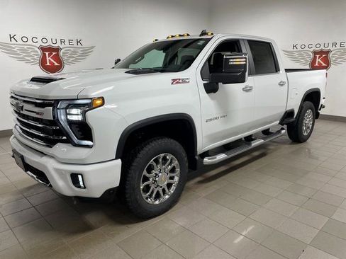 New 2026 Chevrolet Silverado 2500 LT w/ Z71 Chrome Sport Edition image 3