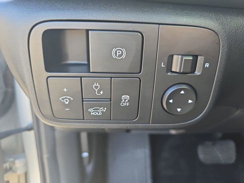Used 2024 Hyundai Ioniq 6 SEL RWD image 28