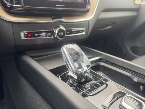 New 2026 Volvo XC60 T8 Ultra AWD/4WD image 16