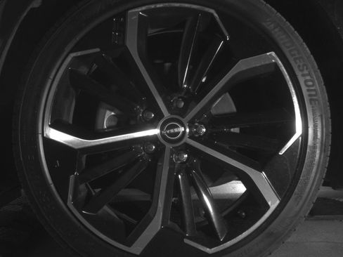 Used 2025 Nissan Altima 2.5 SR FWD image 10