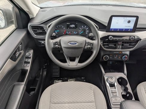 Used 2022 Ford Escape SE image 18