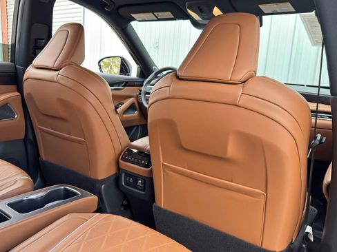 Used 2025 INFINITI QX60 Autograph w/ Cargo Package image 39