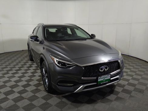 Used 2018 INFINITI QX30 AWD image 14