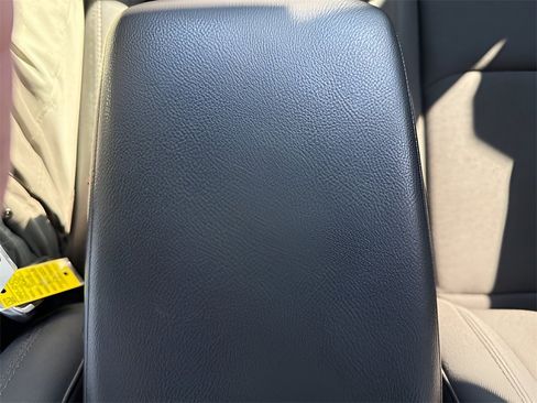 Used 2018 Jeep Wrangler Unlimited Sport image 31