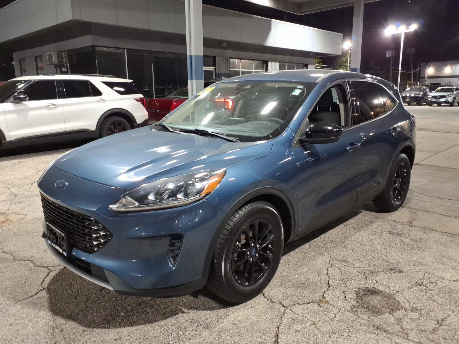 Used 2020 Ford Escape SE Sport FWD image 7