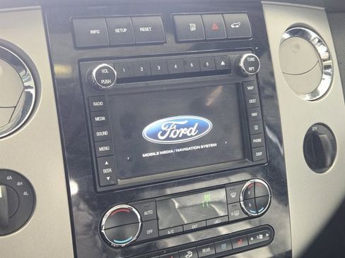 Used 2012 Ford Expedition EL Limited image 28