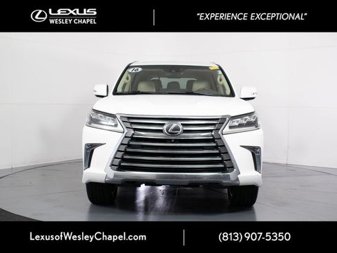 Used 2016 Lexus LX 570 4WD w/ Luxury Package image 13