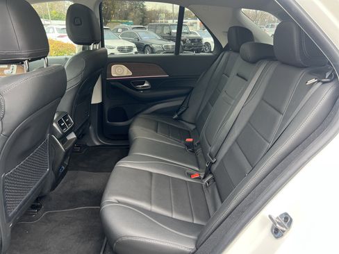 Certified 2024 Mercedes-Benz GLE 350 4MATIC image 32