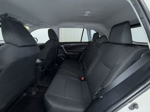 Used 2020 Toyota RAV4 LE w/ All Weather Liner Package AWD/4WD image 12