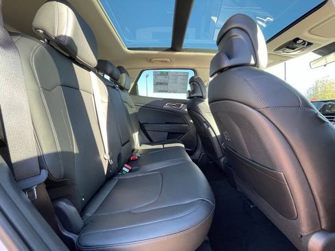 New 2026 Kia Sportage EX w/ EX Panorama Roof Package image 29