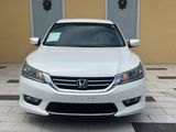 Used 2015 Honda Accord Sport image 2