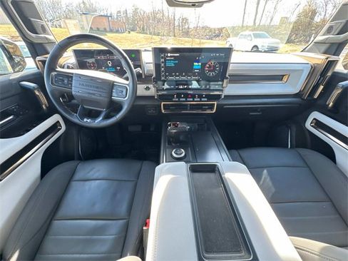 Used 2024 GMC Hummer EV 2X image 12
