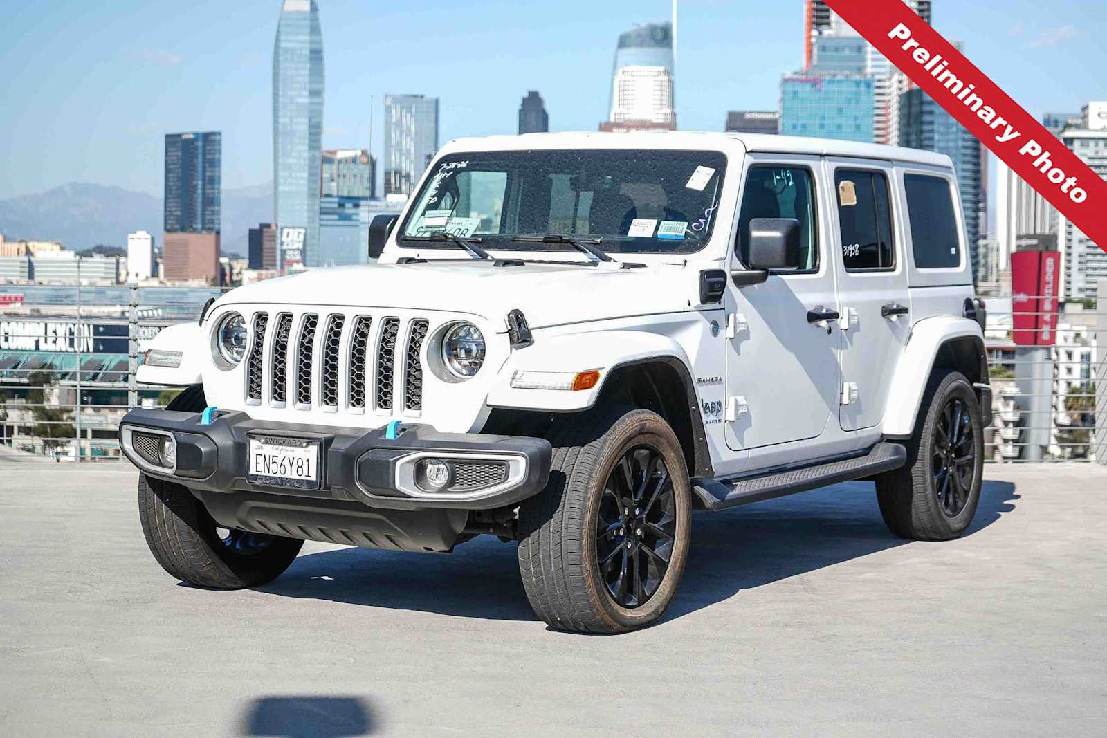 Used 2023 Jeep Wrangler Unlimited Sahara w/ Cold Weather Group AWD/4WD image 1