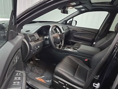 Used 2024 Honda Passport TrailSport image 30