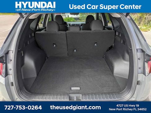 Used 2024 Hyundai Tucson SEL FWD image 12