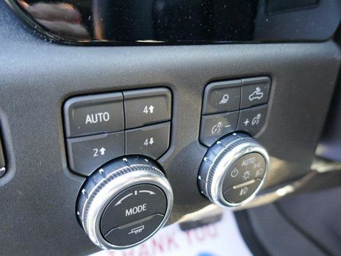 New 2026 GMC Sierra 1500 Elevation w/ Elevation Premium Package image 17