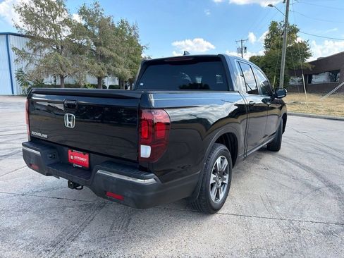 Used 2017 Honda Ridgeline RTL image 6