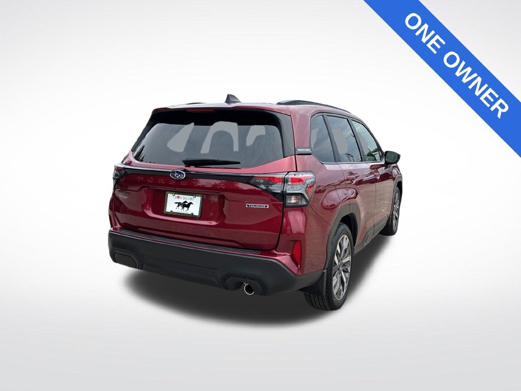 Used 2025 Subaru Forester Touring AWD/4WD image 4