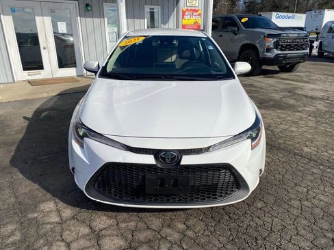 Used 2021 Toyota Corolla LE image 8