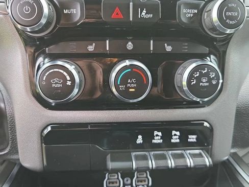 Used 2025 RAM 1500 Big Horn image 18