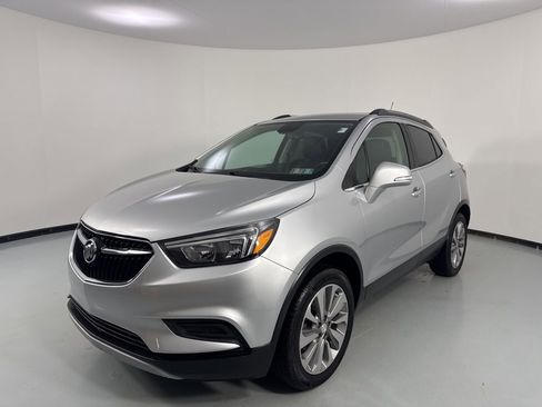 Used 2019 Buick Encore Preferred w/ Safety Package image 3