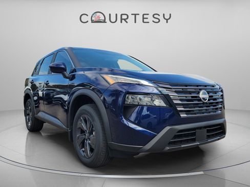 New 2026 Nissan Rogue SV image 5