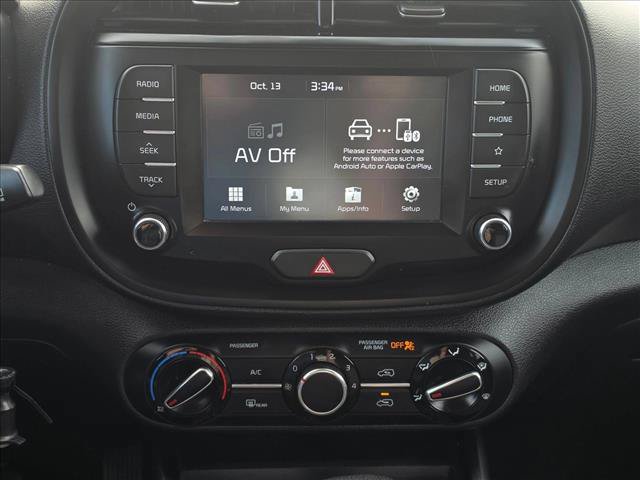 Used 2020 Kia Soul LX FWD image 28