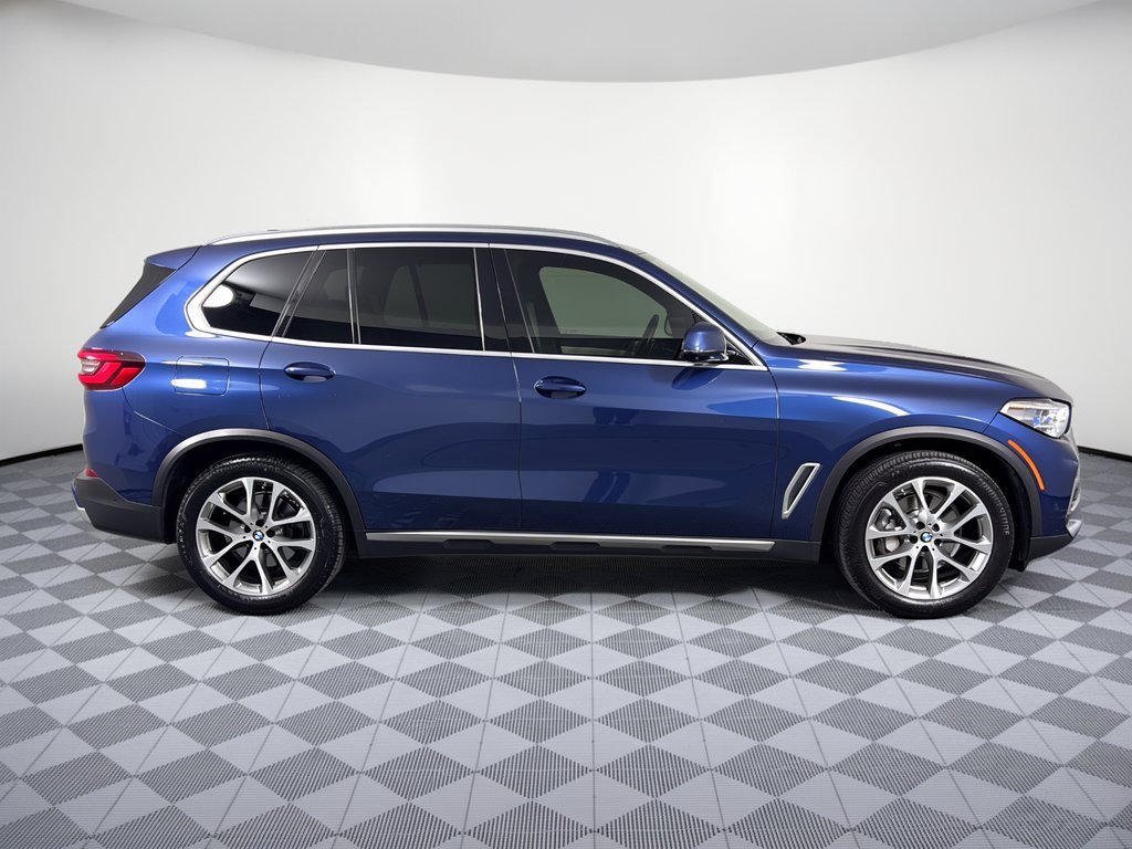 Used 2021 BMW X5 sDrive40i w/ Executive Package 2 RWD image 8