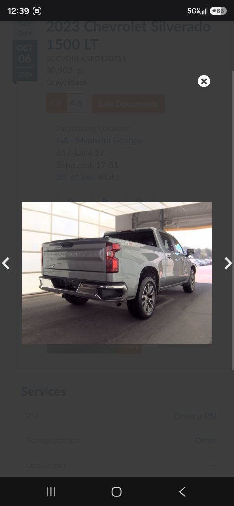 Used 2023 Chevrolet Silverado 1500 LT AWD/4WD image 3