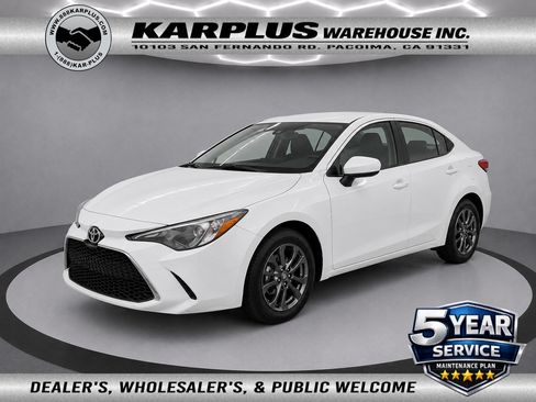 Used 2019 Toyota Yaris LE FWD image 1