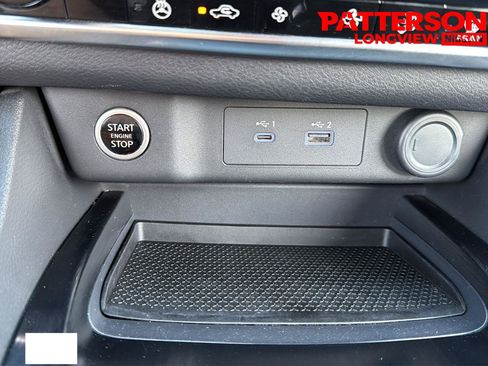 Used 2021 Nissan Rogue SV w/ Premium Package FWD image 12