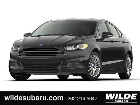 Used 2016 Ford Fusion SE w/ Equipment Group 202A image 1