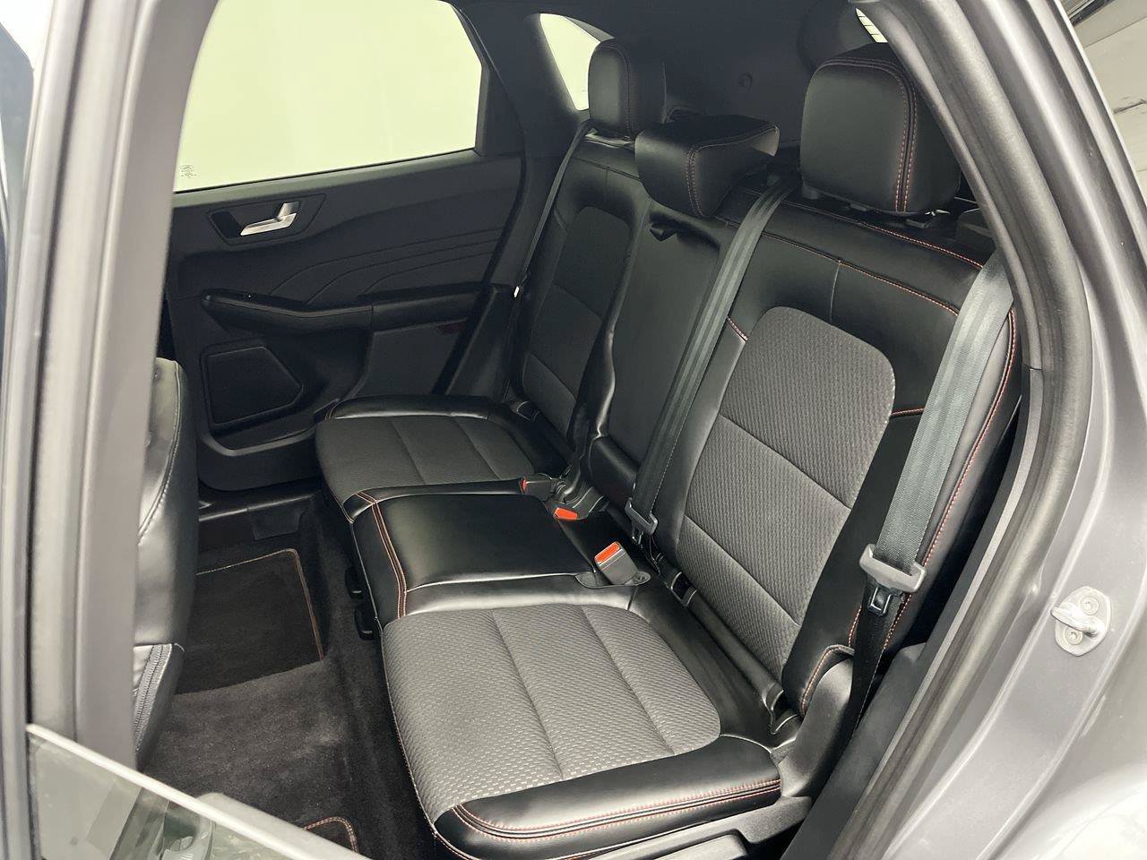 Used 2023 Ford Escape ST-Line Select w/ Tech Pack #1 AWD/4WD image 12