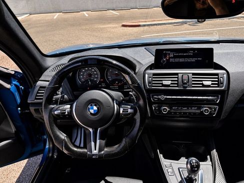 Used 2016 BMW M2 RWD image 23