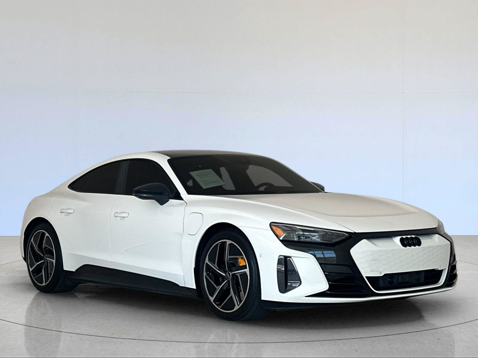 Used 2023 Audi RS e-tron GT w/ Carbon Performance Package AWD/4WD image 8