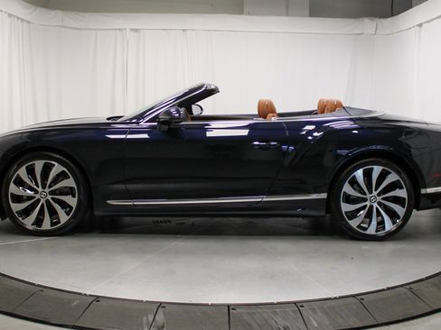 New 2026 Bentley Continental GTC image 2