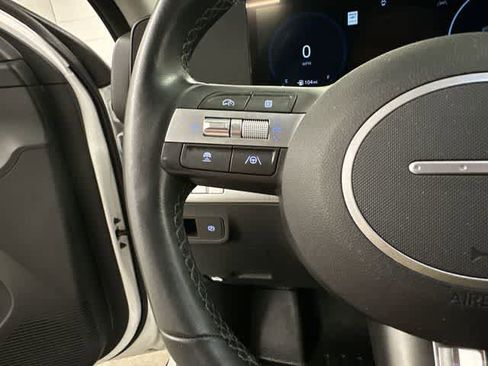 Used 2024 Hyundai Kona SEL w/ Convenience Package image 8