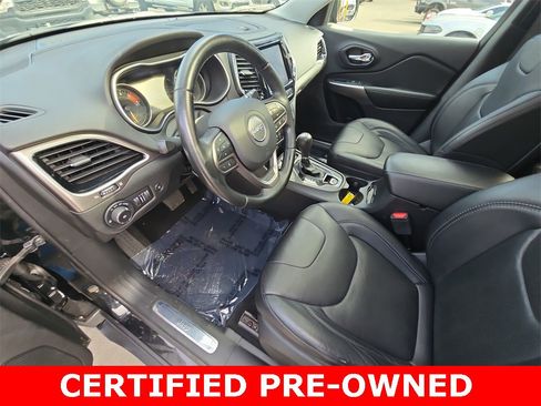 Certified 2021 Jeep Cherokee Limited w/ Elite Package image 17