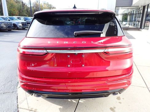 New 2026 Lincoln Corsair Premiere image 11